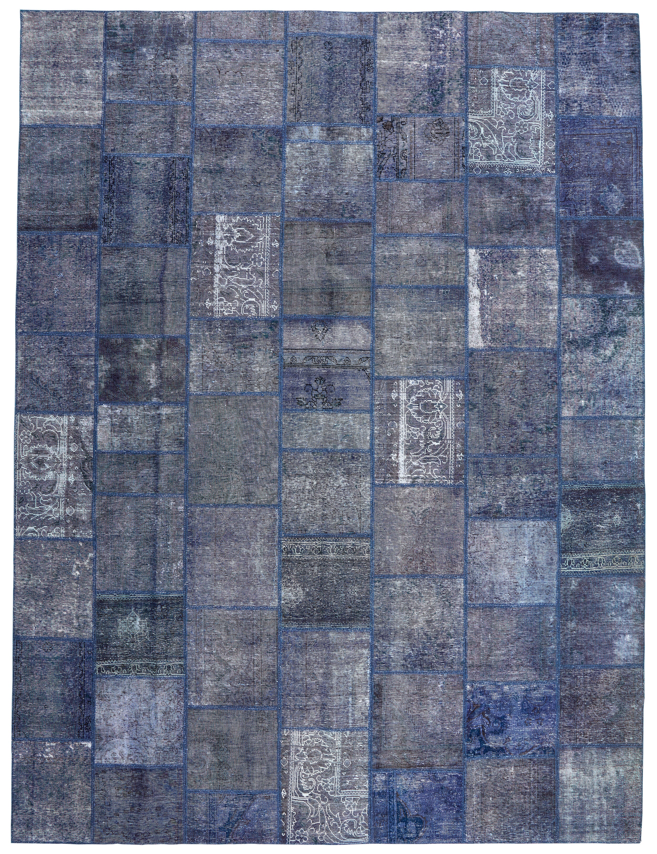 Antique Persian Handmade Vintage Royal Patchwork Floor Rugs Measuring 300 cm x 400 cm