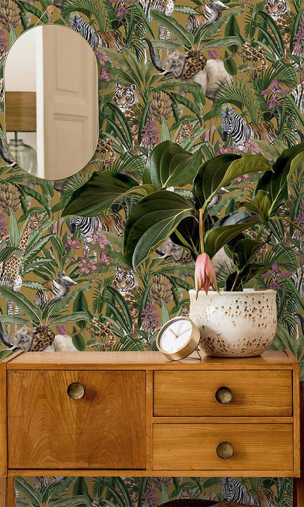 Sophisticated Ochre Jungle-Themed Wallpaper R7342