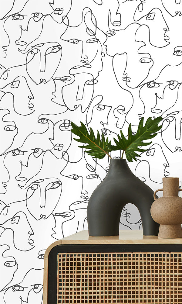 Stylish Black and White Abstract Expressionist Wallpaper R7349 for Statement Walls and Bedrooms