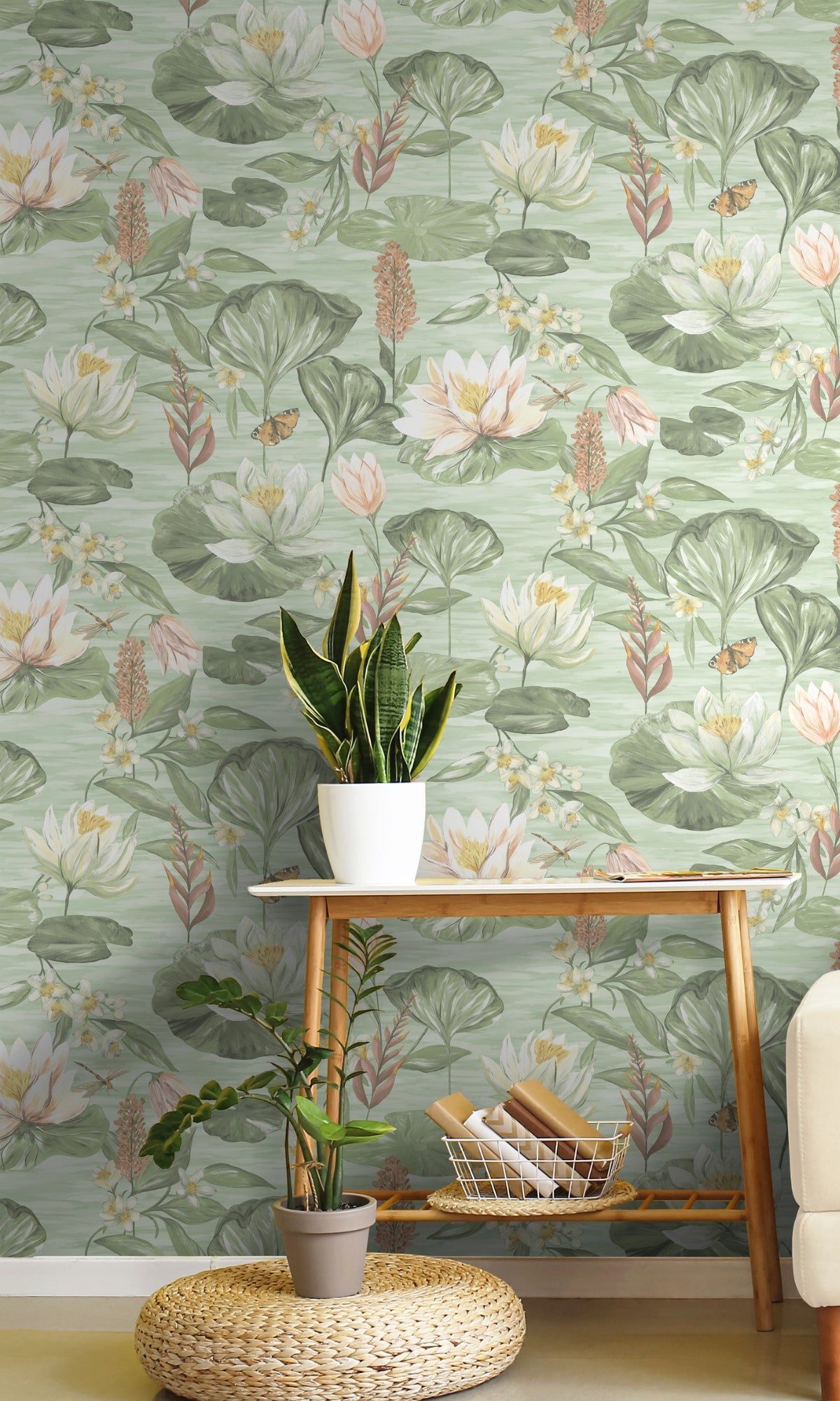 Scrubbable Green Floral Wallpaper with Pink and Yellow Waterlilies R8803