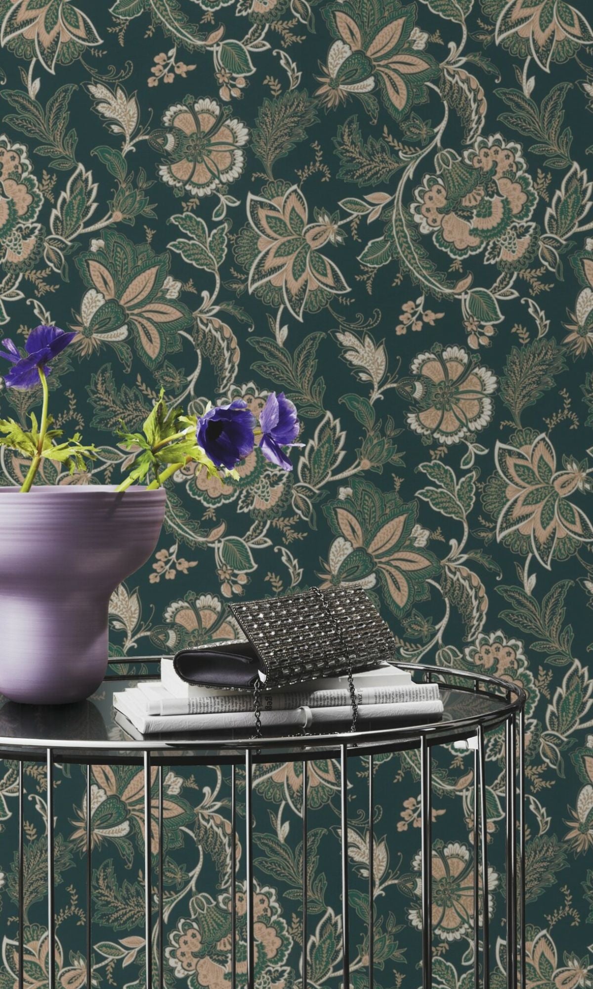 Exquisite Green Hand - Drawn Bold Floral Blossoms Decorative Wallpaper R7878