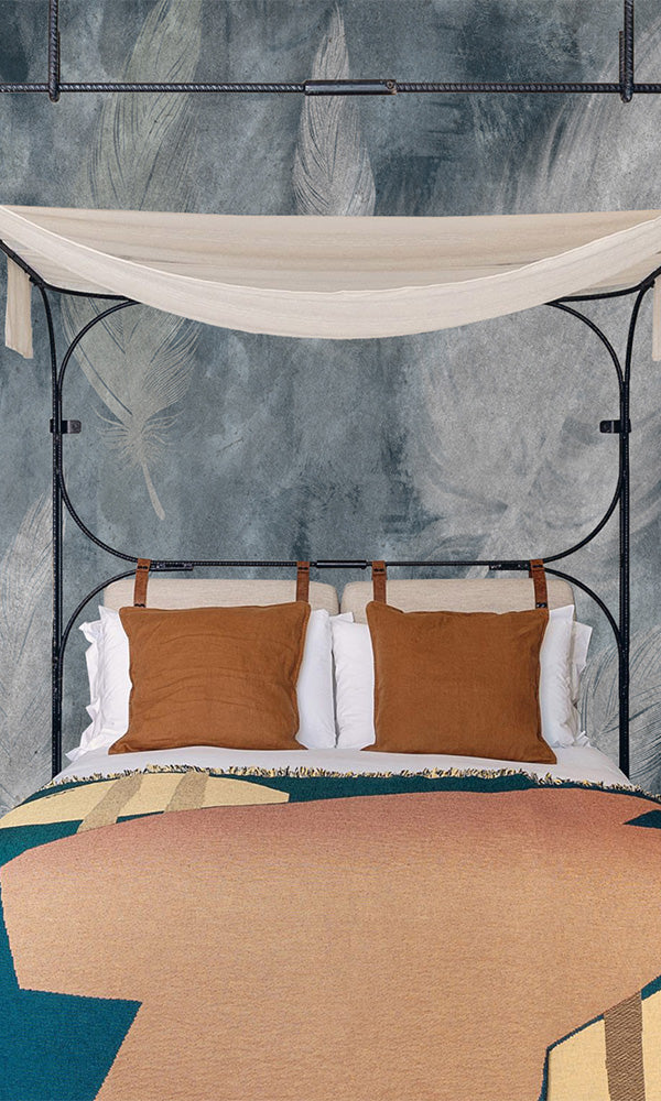 Blue and Grey Feather-Inspired Dreamy Bedroom Wallpaper II M9942