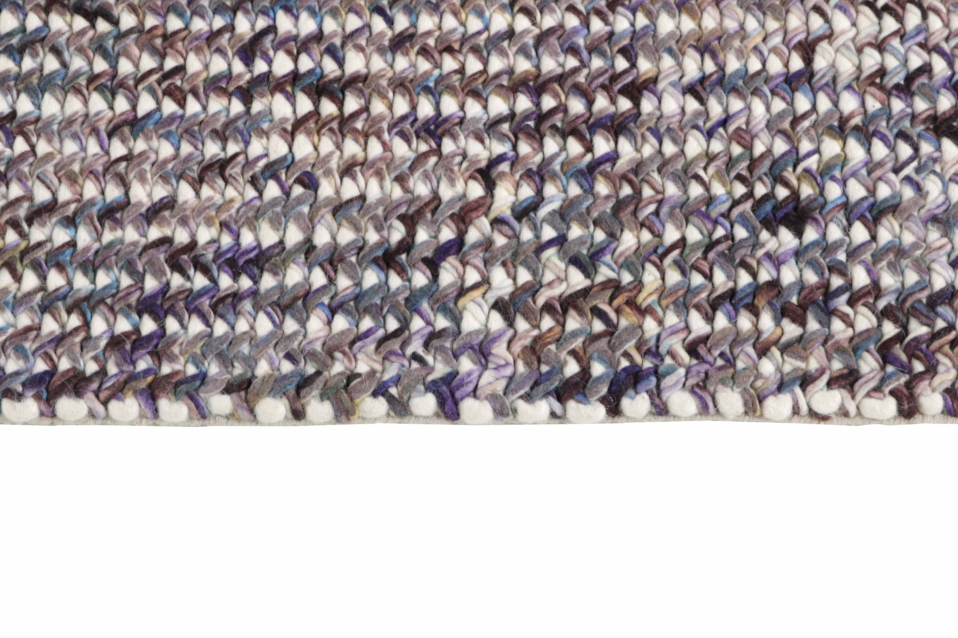 Exquisite Hand-Woven Modern Felted Wool Area Rugs from India - Size 140 cm x 200 cm