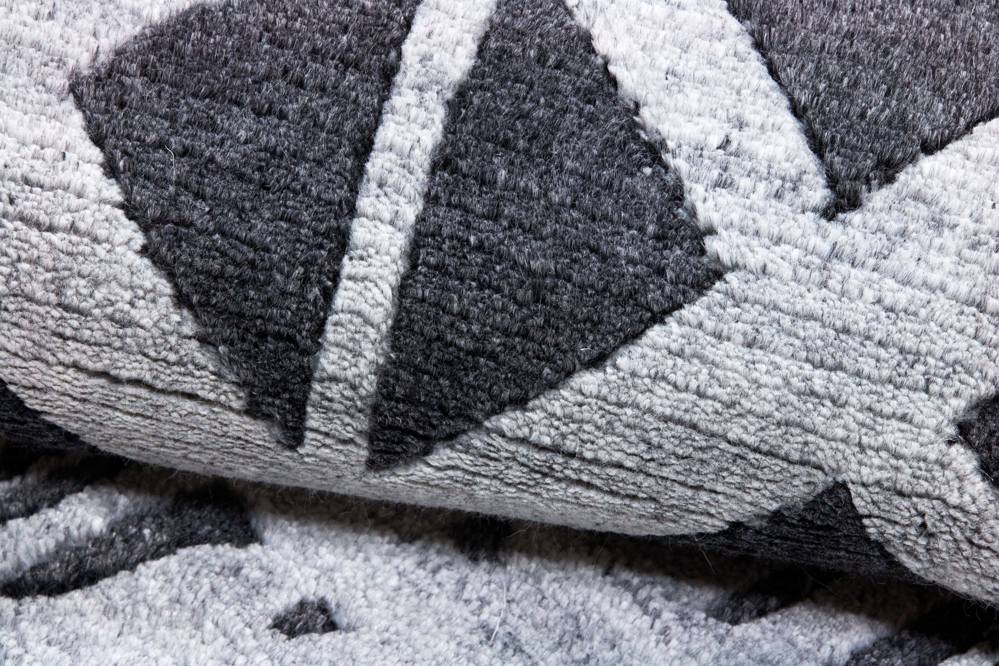 Shangri-La Collection: 140 cm x 200 cm Handmade Rugs with Kunlun Mountains - Inspired Patterns