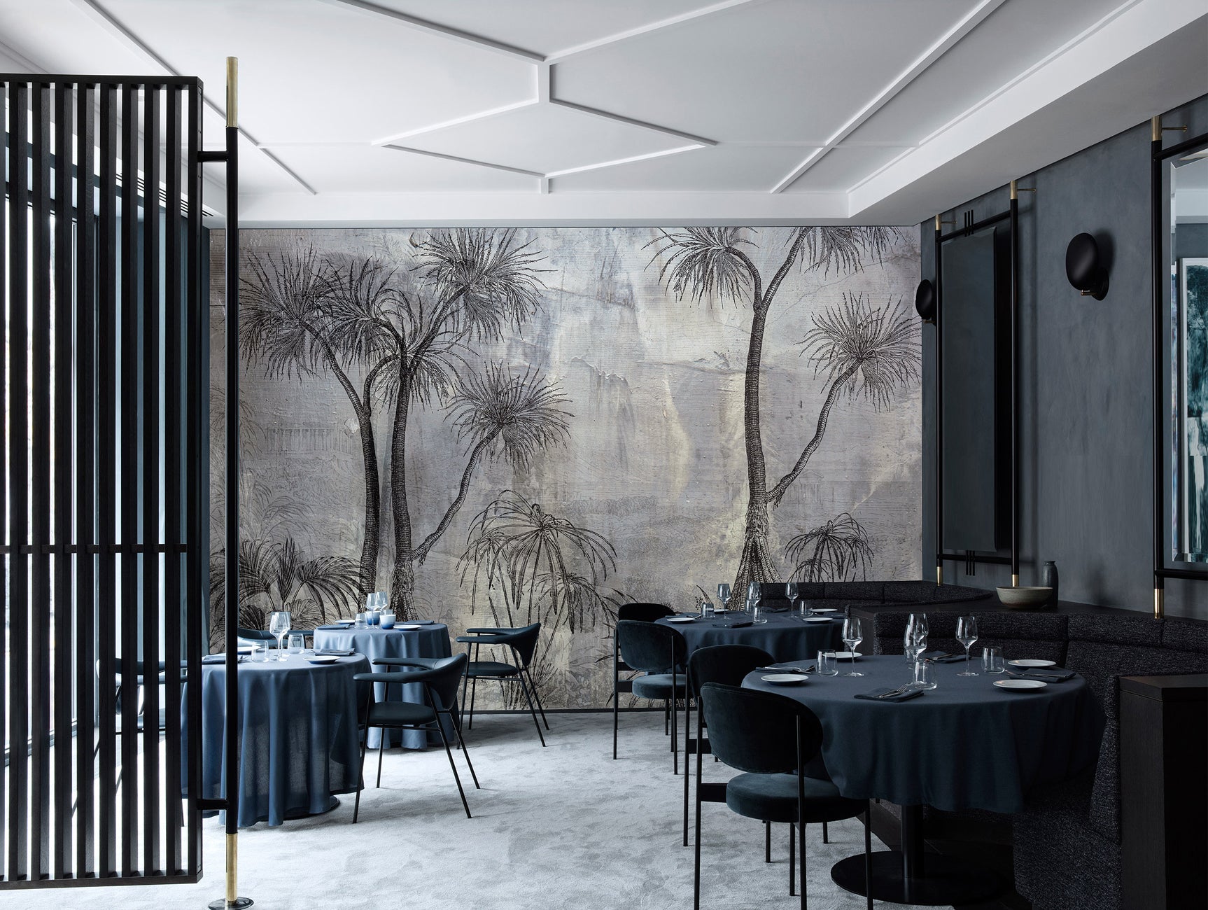 Exquisite Gray Tropical Tree Mural Wallpaper M1174 for Stunning Interiors