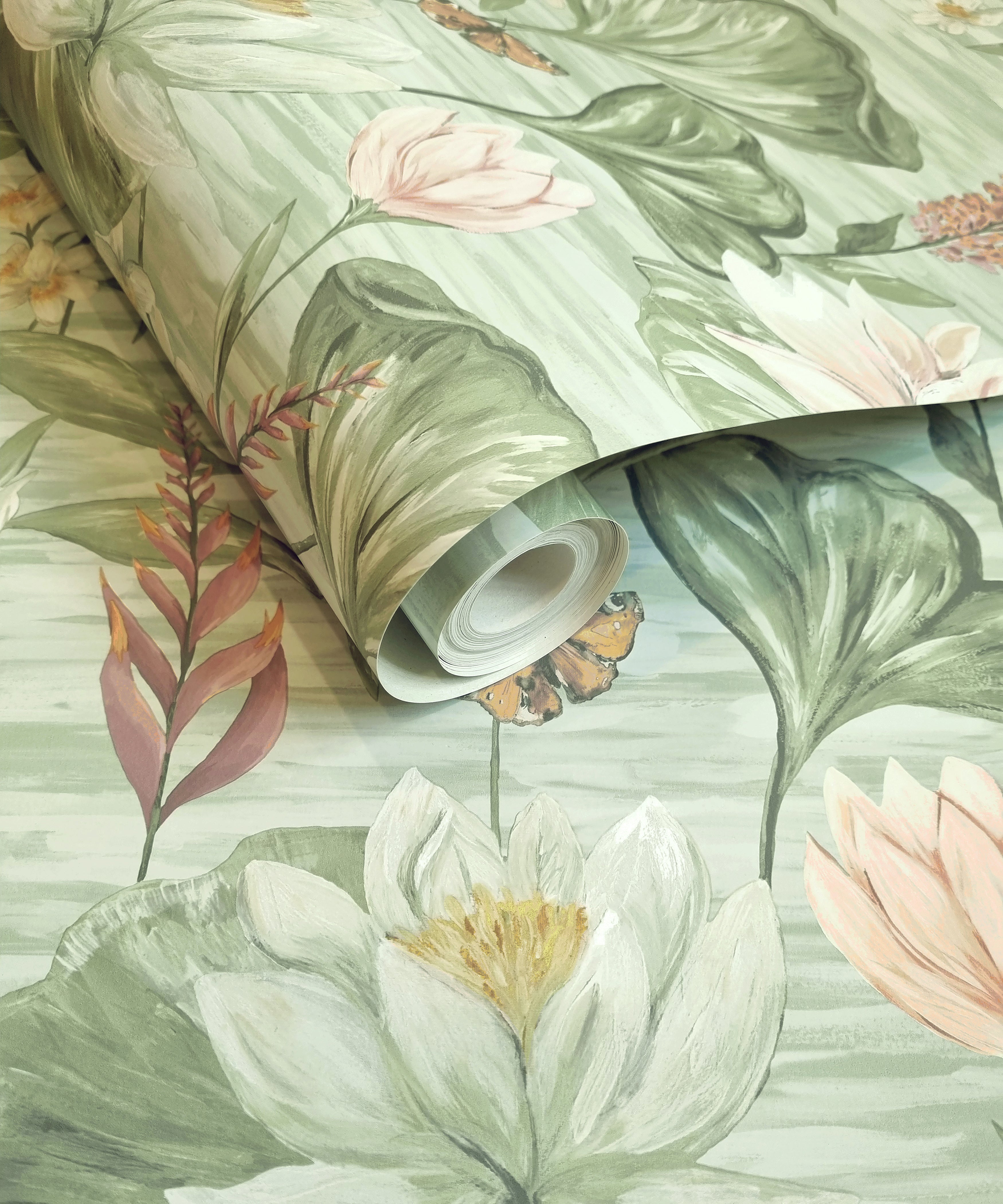Scrubbable Green Floral Wallpaper with Pink and Yellow Waterlilies R8803