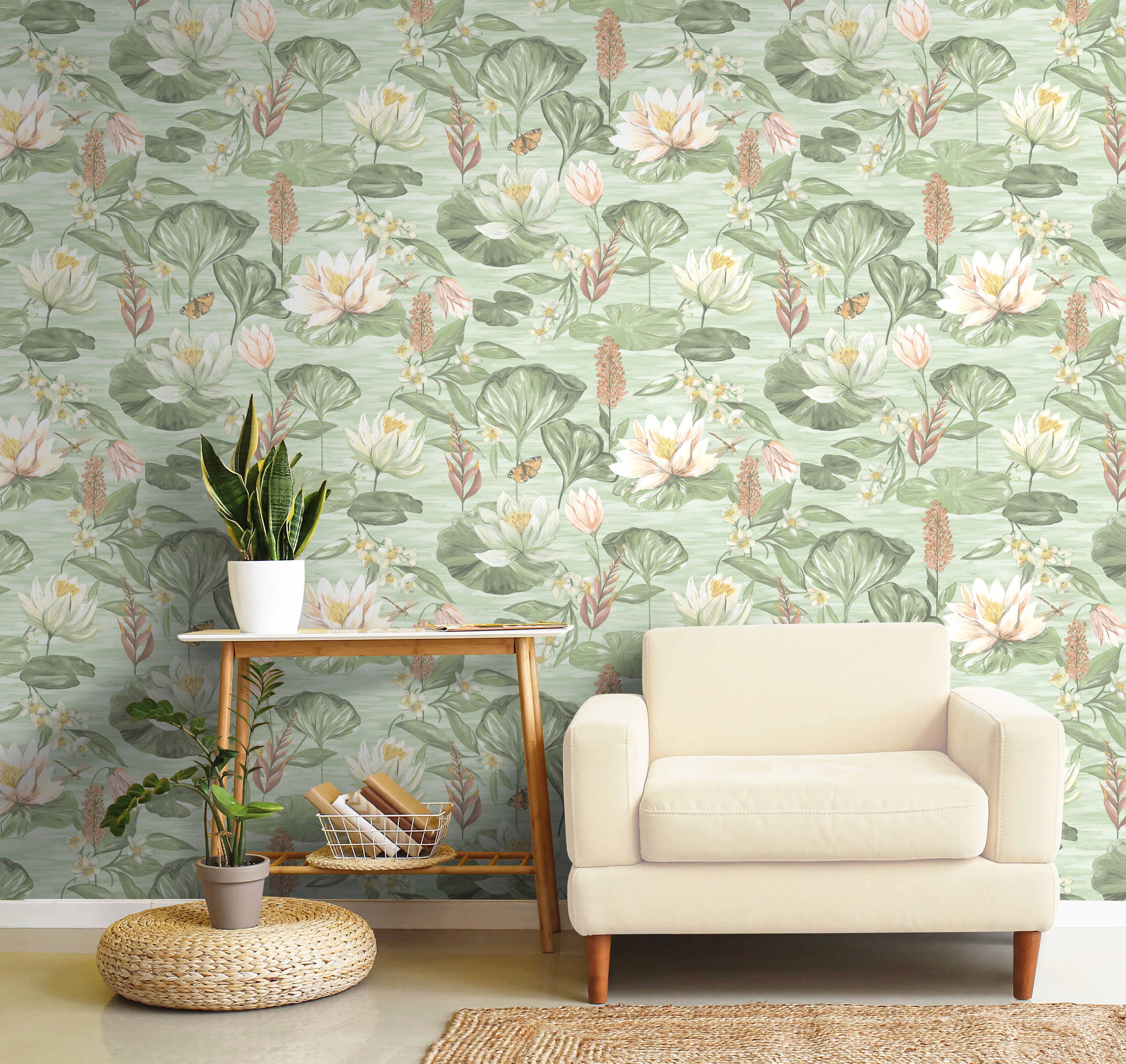 Scrubbable Green Floral Wallpaper with Pink and Yellow Waterlilies R8803