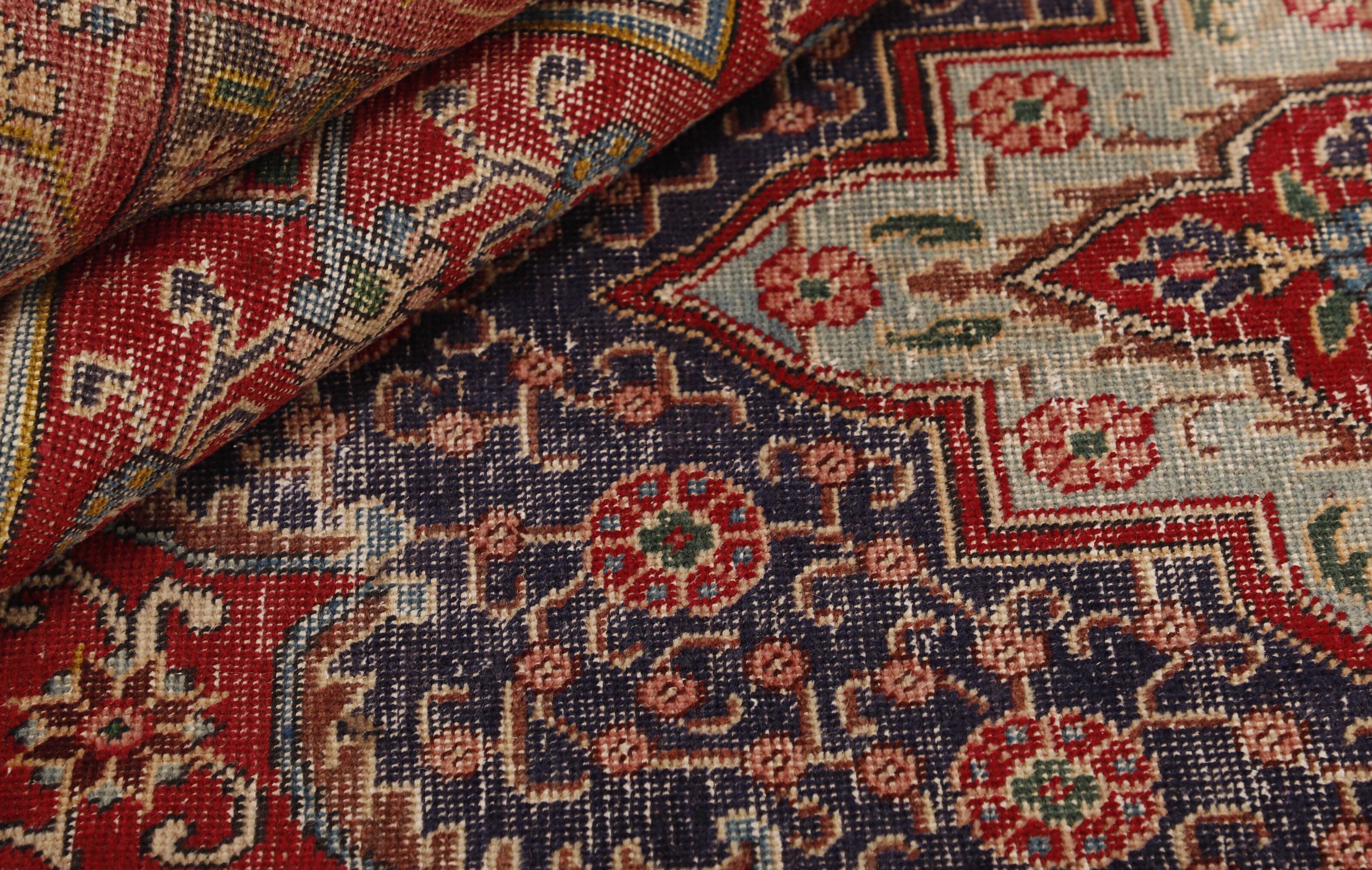 Antique Persian Hand-Knotted Vintage Rugs in Stonewashed, Recoloured 266 cm x 370 cm