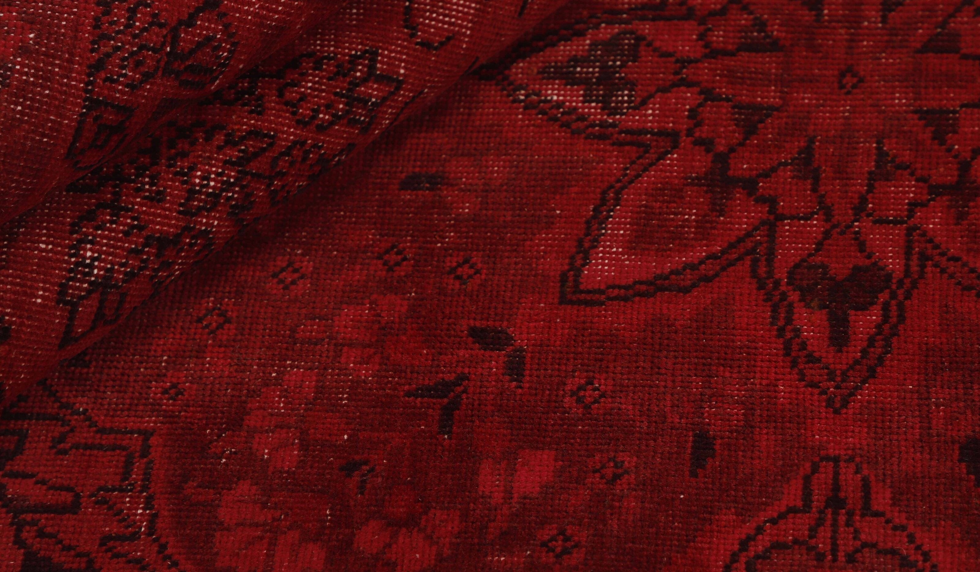 Antique Persian Hand-Knotted Vintage Rugs in Stonewashed, Recoloured Finishes (190 cm x 276 cm)