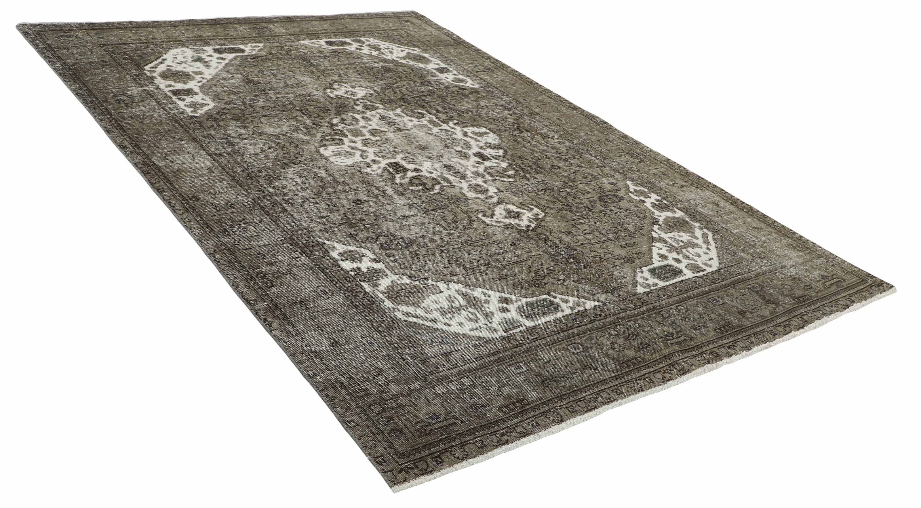 Antique Persian Hand-Knotted Vintage Royal Rugs in Stonewashed, Recoloured 198 cm x 290 cm