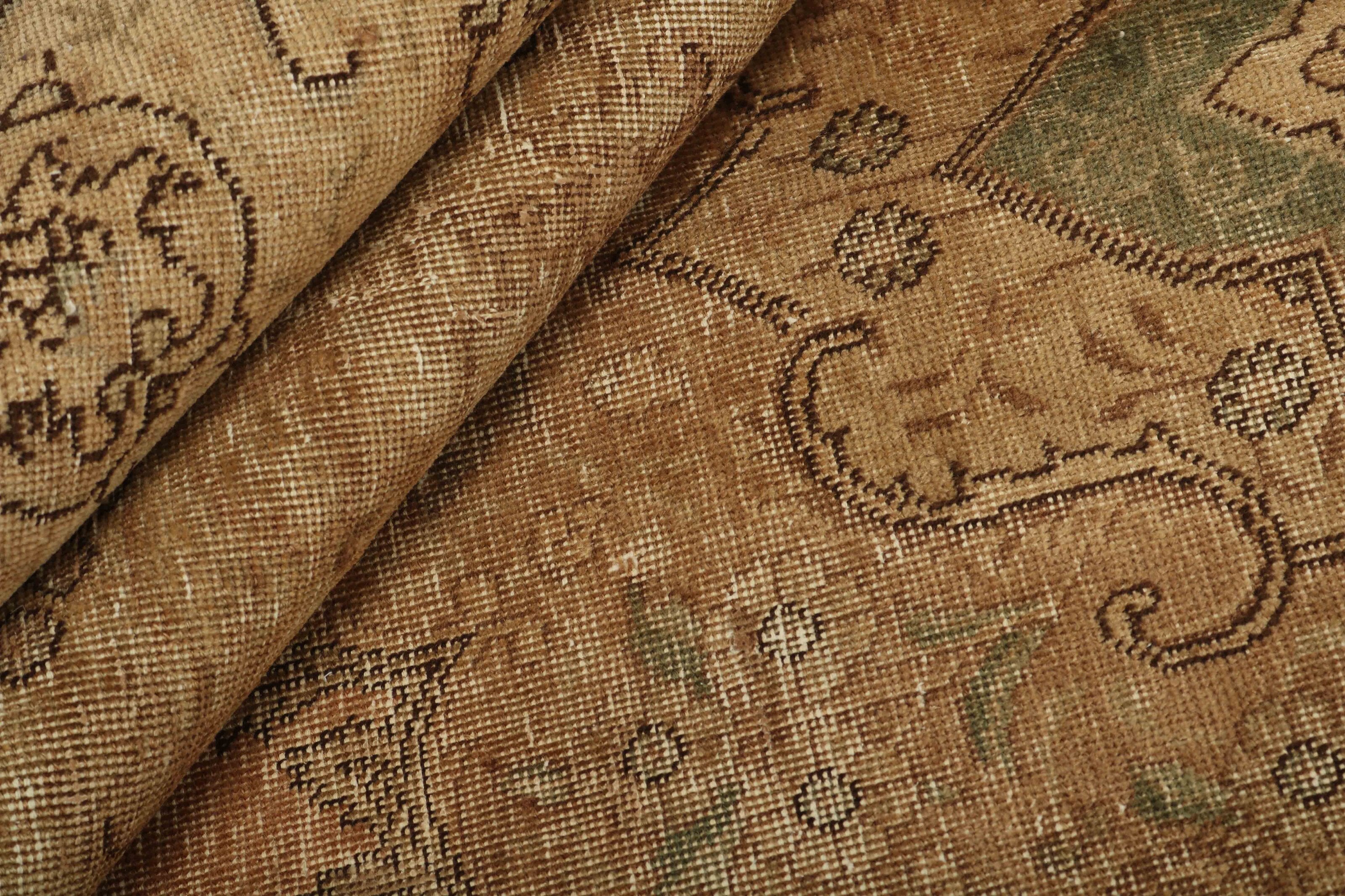Exquisite Vintage Royal Collection: Large-Sized Antique Persian Hand-Knotted Stonewashed and Recolored Rugs Measuring 281 cm x 372 cm