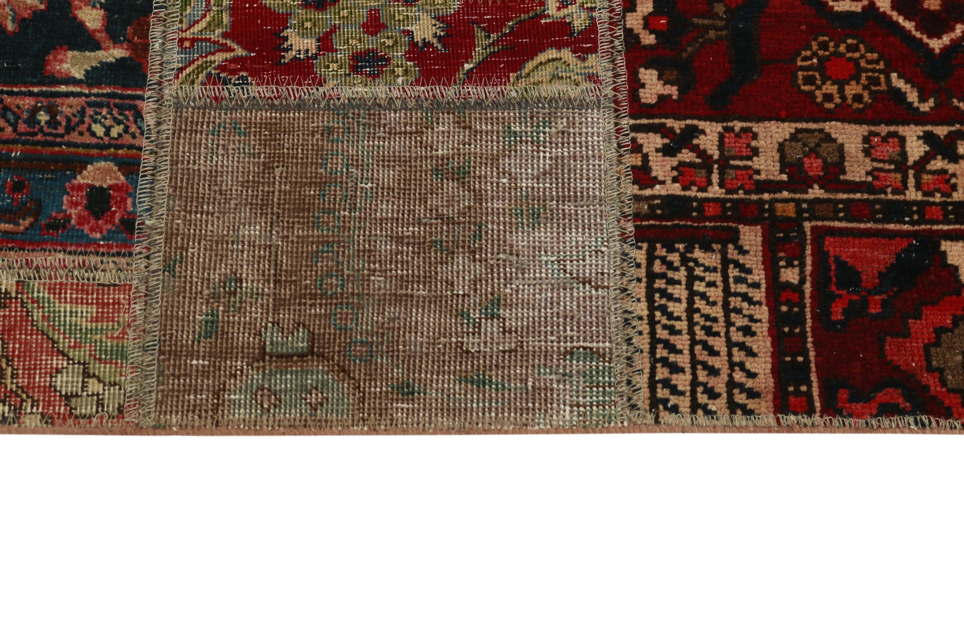 Antique Persian Handmade Vintage Royal Patchwork Floor Rugs Measuring 142 cm x 199 cm