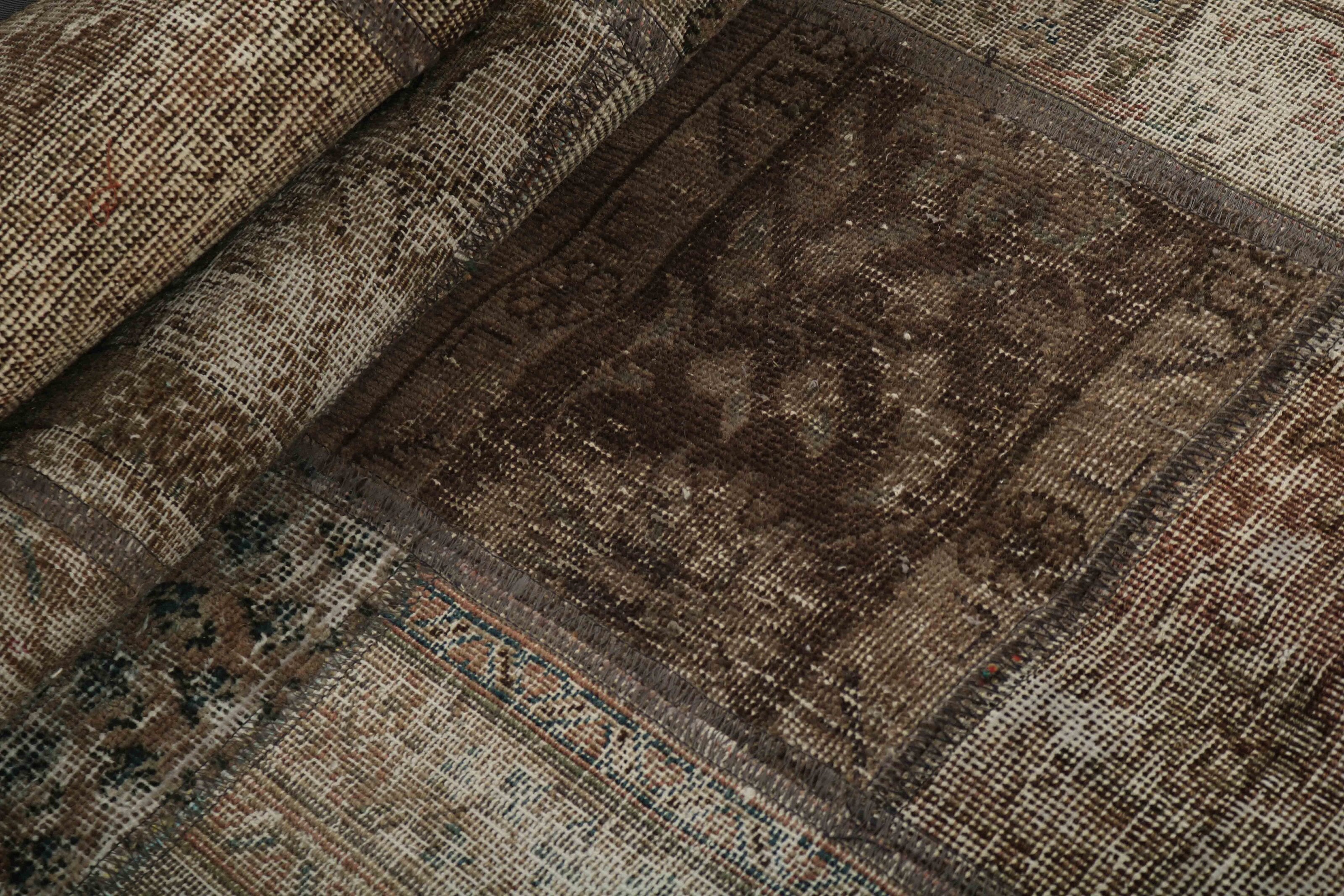 Antique Persian Handmade Vintage Royal Patchwork Area Rugs - 250 cm x 250 cm