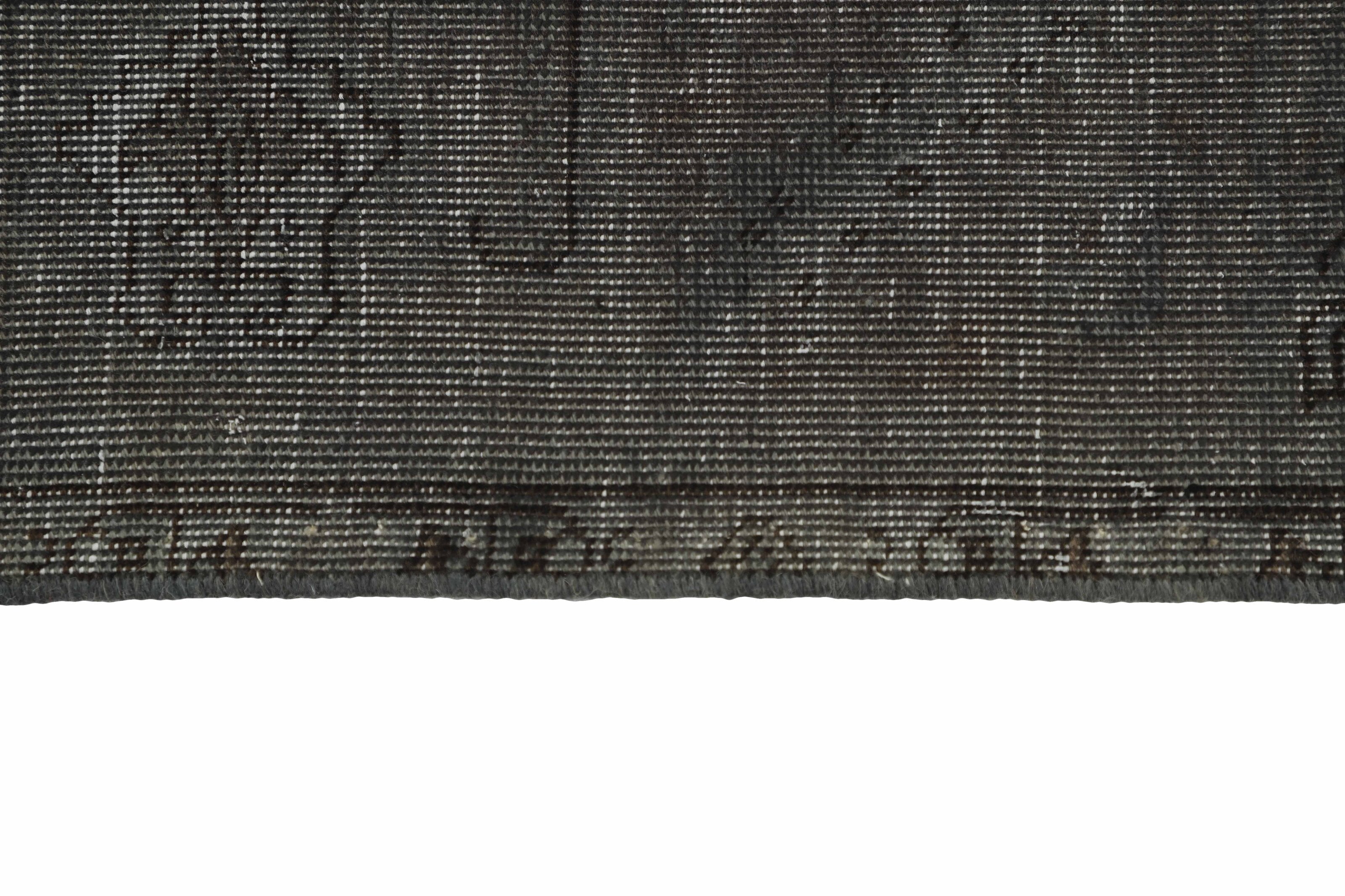 Antique Persian Hand - Knotted Vintage Royal Collection Rugs with Stonewashed and Recolored Finishes, Measuring 193 cm x 279 cm