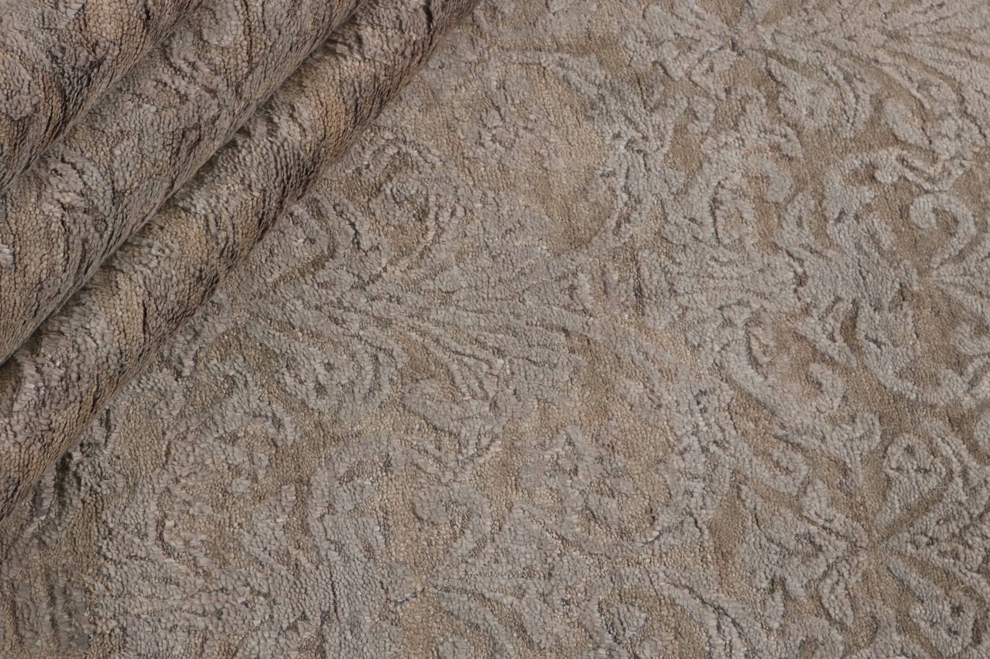 The Exquisite Damask Collection: Timeless Hand - Knotted Area Rugs for Every Room, Measuring 164 cm x 245 cm