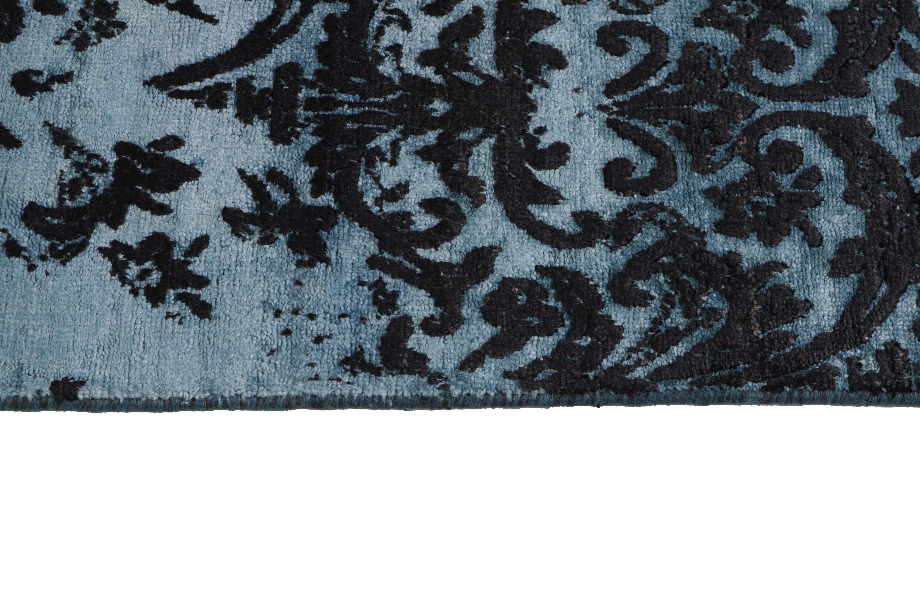 Exquisite Hand - Knotted Kashmir Rugs from The Damask Collection, 202 cm x 300 cm for Elegant Homes